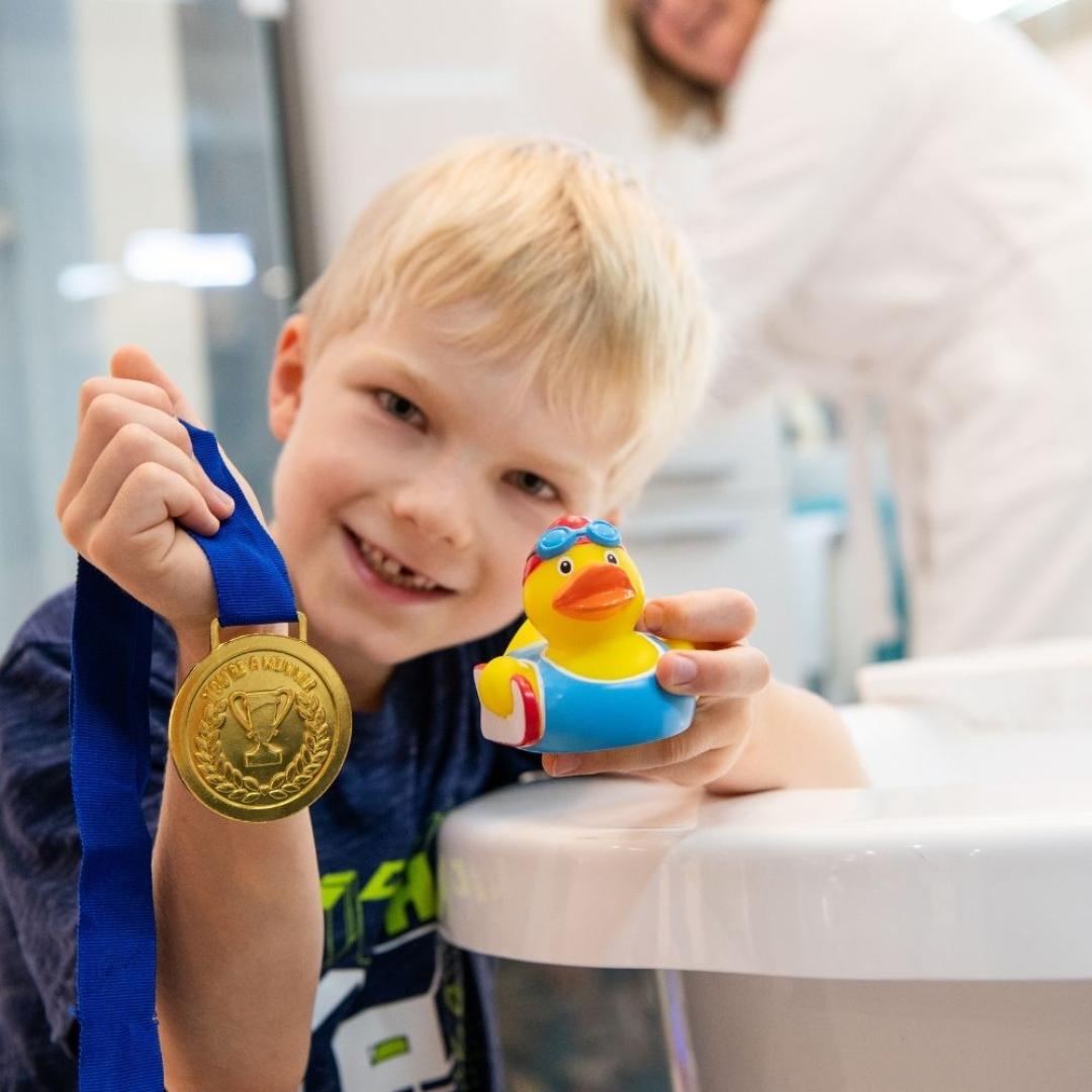 M131293 Multicolour - Quietsche-Ente Schwimmanfänger - mbw