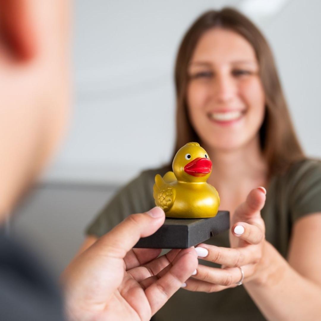 M131004 Gold - Rubber duck, wings - mbw