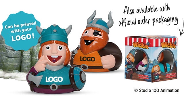 Vic and Halvar as a squeaky duck